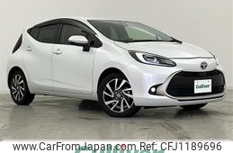 toyota aqua 2022 -TOYOTA--AQUA 6AA-MXPK11--MXPK11-2048119---TOYOTA--AQUA 6AA-MXPK11--MXPK11-2048119-