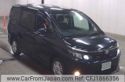 toyota voxy 2014 CFJ1866356