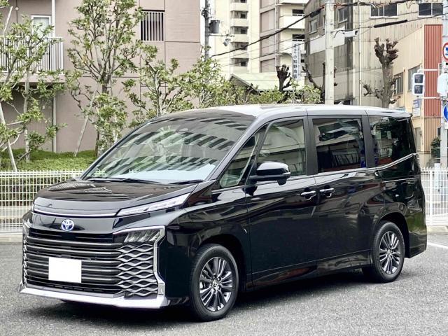2024 Toyota Voxy 6AA-ZWR90W - Car Price $25,777