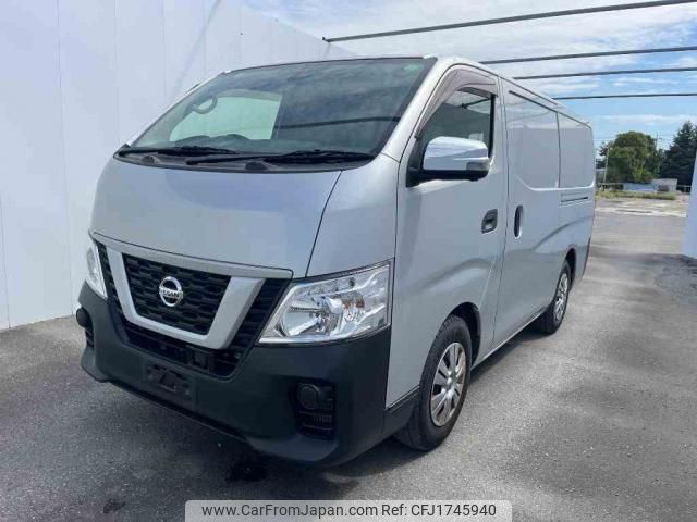 nissan nv350-caravan-van 2019 CFJ1745940 image 1