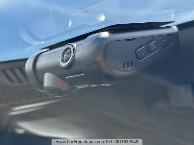 mercedes-benz gla-class 2023 CFJ1539945 image 2