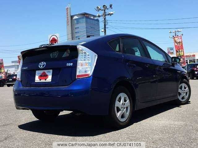 toyota prius 2010 504928-927886 image 2