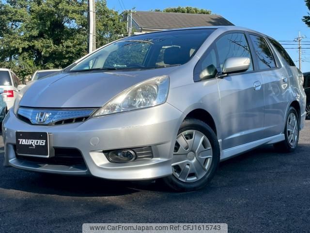 honda fit-shuttle-hybrid 2011 CFJ1615743 image 1