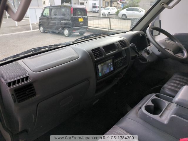 mazda bongo-truck 2017 CFJ1784200 image 2