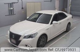 toyota crown 2013 -TOYOTA--Crown AWS210-6010833---TOYOTA--Crown AWS210-6010833-