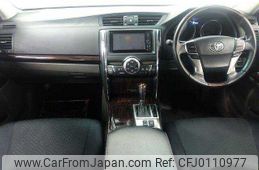 toyota mark-x 2011 504928-923409