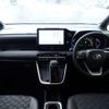 toyota voxy 2023 quick_quick_6AA-ZWR90W_ZWR90-0141596 image 2