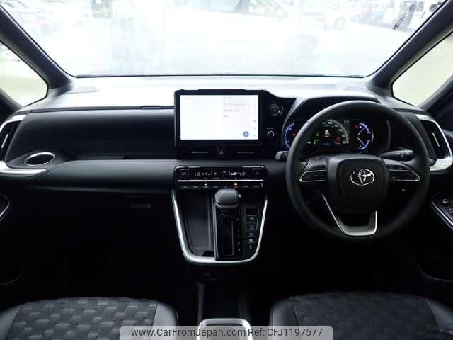 toyota voxy 2023 quick_quick_6AA-ZWR90W_ZWR90-0141596 image 2