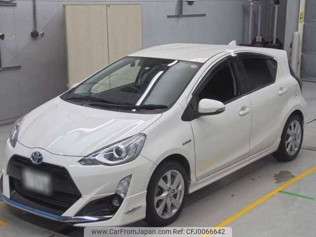 toyota aqua 2015 -TOYOTA 【名古屋 710ﾃ 358】--AQUA DAA-NHP10--NHP10-6431289---TOYOTA 【名古屋 710ﾃ 358】--AQUA DAA-NHP10--NHP10-6431289- image 1