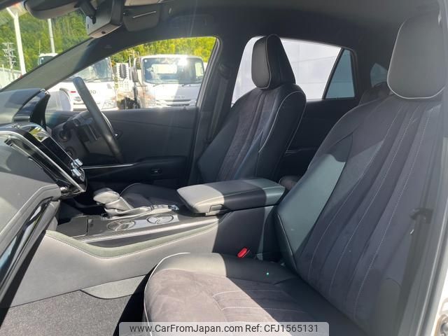 toyota crown 2019 CFJ1565131 image 2