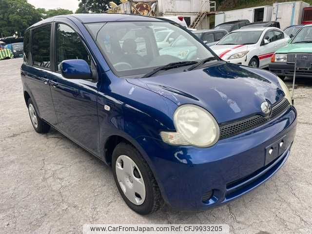 toyota sienta 2004 4356 image 1