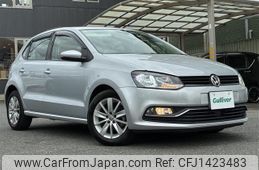 volkswagen polo 2015 -VOLKSWAGEN--VW Polo DBA-6RCJZ--WVWZZZ6RZFU029555---VOLKSWAGEN--VW Polo DBA-6RCJZ--WVWZZZ6RZFU029555-