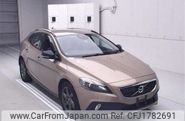 volvo v40 2015 CFJ1782691