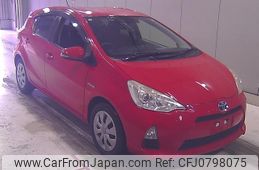 toyota aqua 2012 quick_quick_DAA-NHP10_2086340