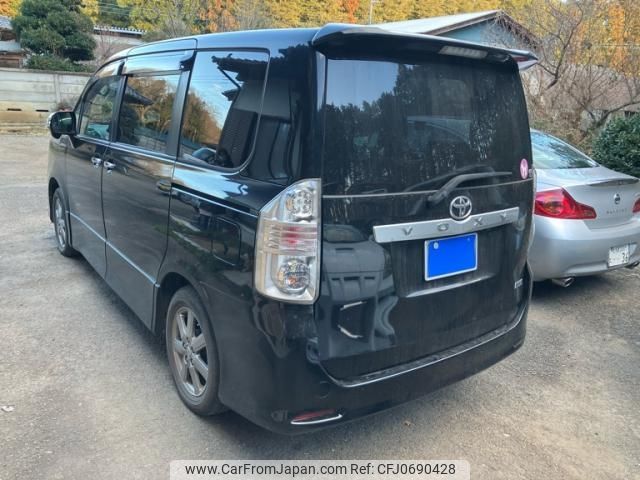 toyota voxy 2010 -TOYOTA--Voxy DBA-ZRR70W--ZRR70-0321349---TOYOTA--Voxy DBA-ZRR70W--ZRR70-0321349- image 2