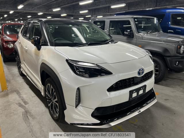 toyota yaris-cross 2022 CFJ1803541 image 1