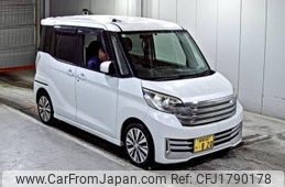 nissan dayz-roox 2014 CFJ1790178