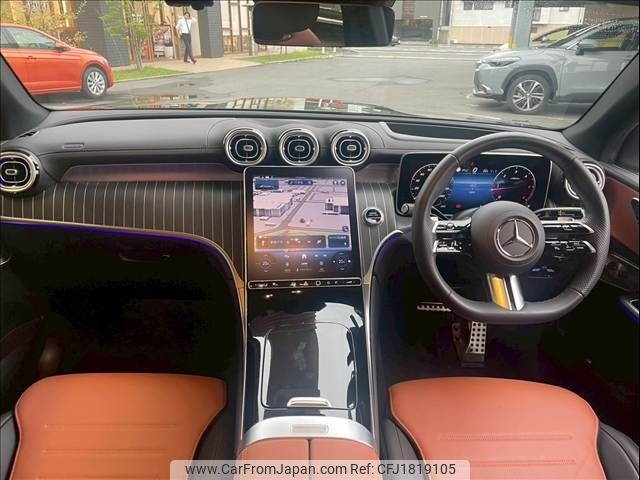 mercedes-benz glc-class 2024 CFJ1819105 image 2