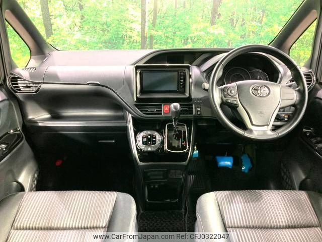 toyota voxy 2018 -TOYOTA--Voxy DBA-ZRR80W--ZRR80-0462458---TOYOTA--Voxy DBA-ZRR80W--ZRR80-0462458- image 2