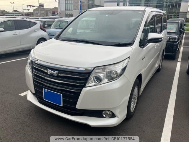 toyota noah 2014 -TOYOTA--Noah DAA-ZWR80G--ZWR80-0069075---TOYOTA--Noah DAA-ZWR80G--ZWR80-0069075- image 1