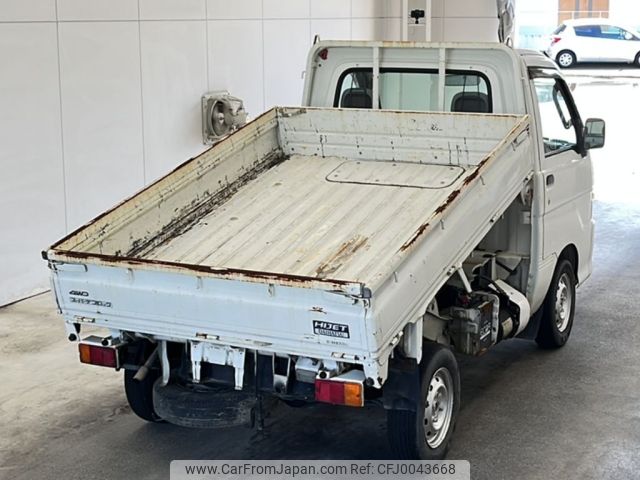 daihatsu hijet-truck 2004 -DAIHATSU--Hijet Truck S210P-0261345---DAIHATSU--Hijet Truck S210P-0261345- image 2