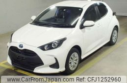 toyota yaris 2020 -TOYOTA--Yaris 6AA-MXPH15--MXPH15-0002700---TOYOTA--Yaris 6AA-MXPH15--MXPH15-0002700-