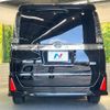 toyota voxy 2018 CFJ1661046 image 17