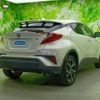 toyota c-hr 2017 quick_quick_DAA-ZYX10_ZYX10-2082305 image 3