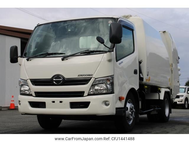 hino dutro 2016 CFJ1441488 image 1