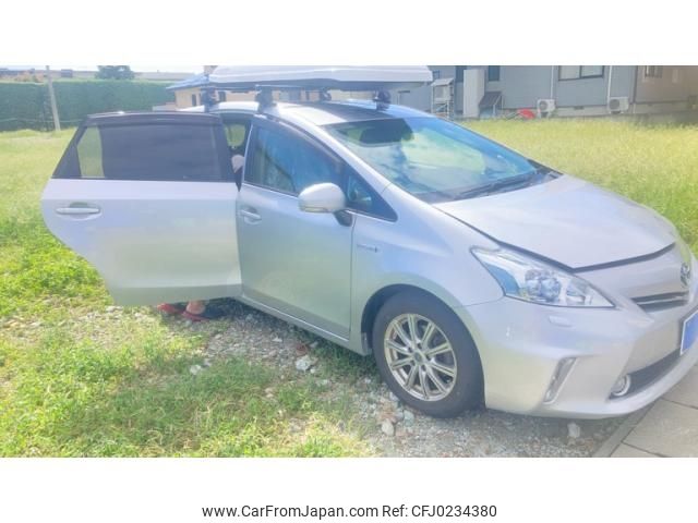 toyota prius-α 2011 -TOYOTA--Prius α DAA-ZVW41W--ZVW41-3049620---TOYOTA--Prius α DAA-ZVW41W--ZVW41-3049620- image 1