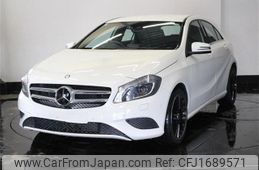 mercedes-benz a-class 2013 CFJ1689571