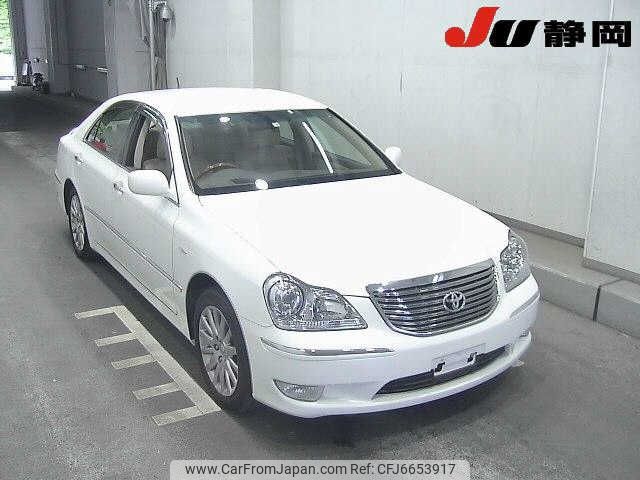 Toyota crown majesta 2004