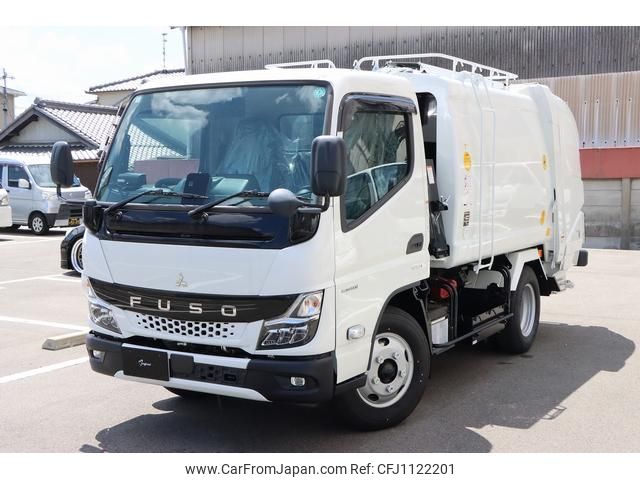 mitsubishi-fuso canter 2025 GOO_NET_EXCHANGE_0700111A30250504W001 image 1
