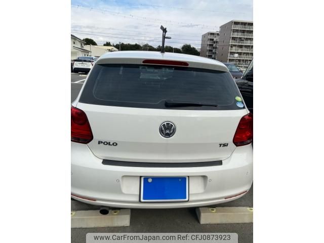 volkswagen polo 2011 -VOLKSWAGEN--VW Polo DBA-6RCBZ--WVWZZZ6RZBU043002---VOLKSWAGEN--VW Polo DBA-6RCBZ--WVWZZZ6RZBU043002- image 2