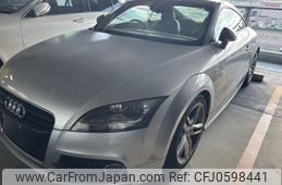 audi tt-coupe 2013 quick_quick_ABA-8JCESF_TRUZZZ8J1E1007934