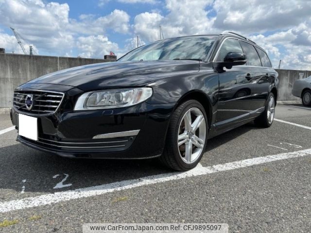 volvo v70 2016 -VOLVO 【神戸 333ね5008】--Volvo V70 BB420W-YV1BW40MDG1367120---VOLVO 【神戸 333ね5008】--Volvo V70 BB420W-YV1BW40MDG1367120- image 1