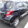 toyota vitz 2015 -TOYOTA--Vitz KSP130--2135390---TOYOTA--Vitz KSP130--2135390- image 2