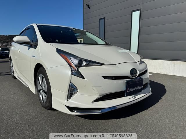 toyota prius 2016 quick_quick_ZVW51_ZVW51-8009140 image 1