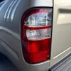 toyota hilux-sports-pick-up 2002 CFJ1810925 image 49