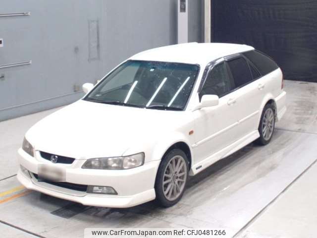 honda accord-wagon 2001 -HONDA--Accord Wagon GH-CH9--CH9-1104134---HONDA--Accord Wagon GH-CH9--CH9-1104134- image 1