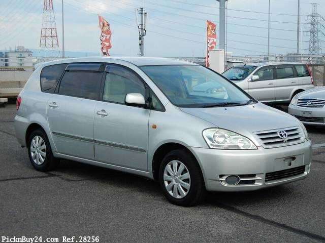 toyota ipsum 2003 28256 image 1