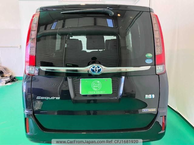 toyota esquire 2017 CFJ1681920 image 2
