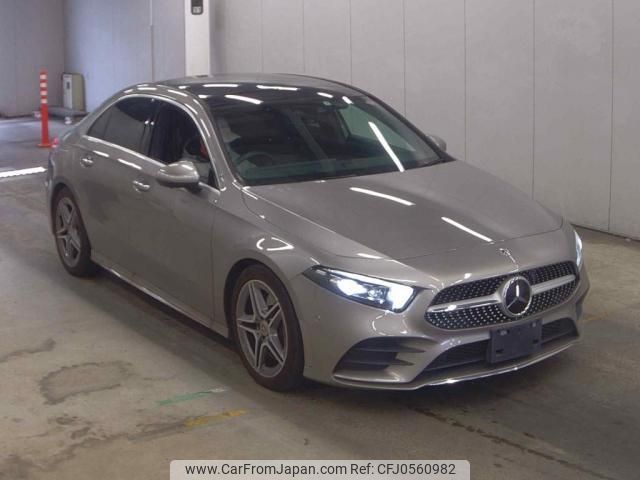 mercedes-benz a-class 2019 quick_quick_5BA-177147M_WDD1771472W029213 image 1