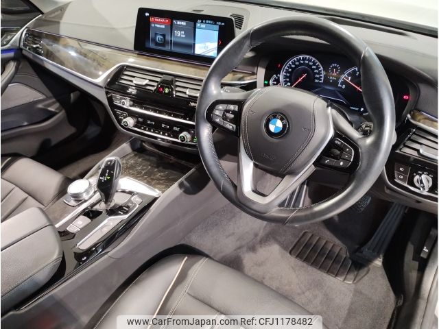 bmw 5-series 2018 -BMW--BMW 5 Series DBA-JA20--WBAJA52010WC70377---BMW--BMW 5 Series DBA-JA20--WBAJA52010WC70377- image 2