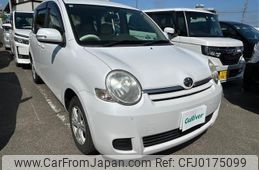 toyota sienta 2010 -TOYOTA--Sienta DBA-NCP81G--NCP81-5137561---TOYOTA--Sienta DBA-NCP81G--NCP81-5137561-