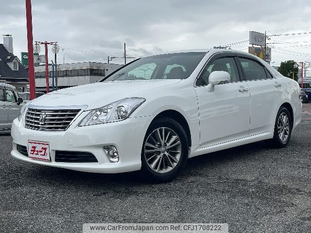 toyota crown 2011 CFJ1708222 image 1