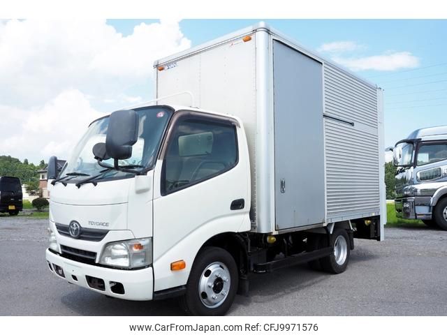 toyota toyoace 2015 GOO_NET_EXCHANGE_0403477A30240704W001 image 1