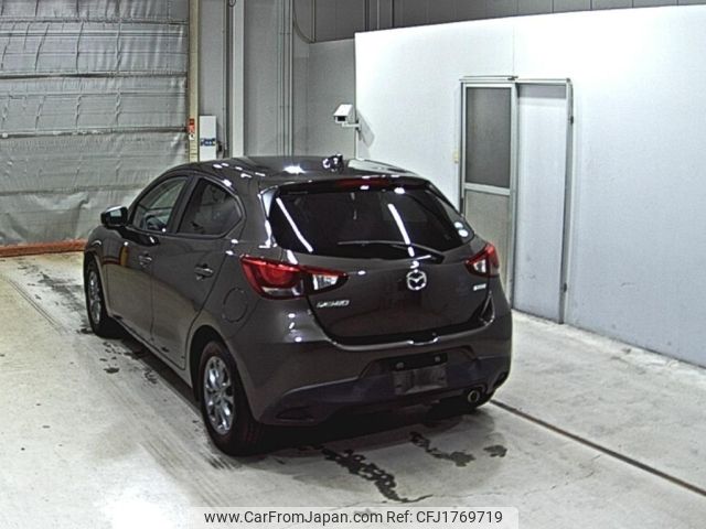 mazda demio 2017 CFJ1769719 image 2