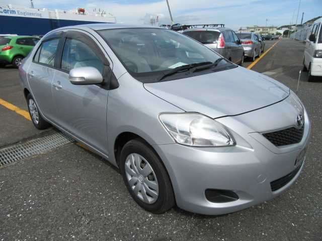 toyota belta 2010 180912105603 image 2