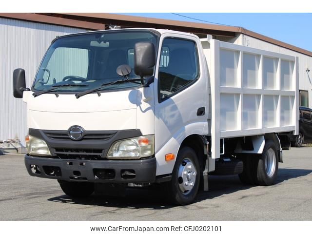 hino dutro 2012 GOO_NET_EXCHANGE_0230013A30240912W001 image 1